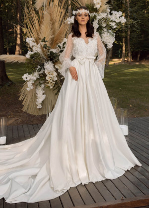Long Sleeves Beaded Ivory Lace Satin Charming Wedding Dress